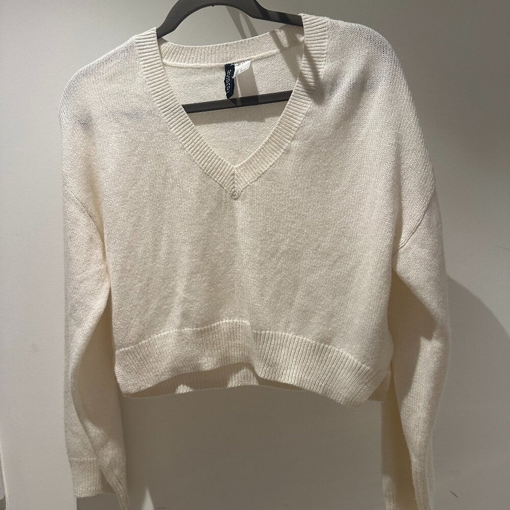 H&M V-Neck White Sweater